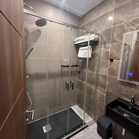 Bed & Breakfast La Bella 3*