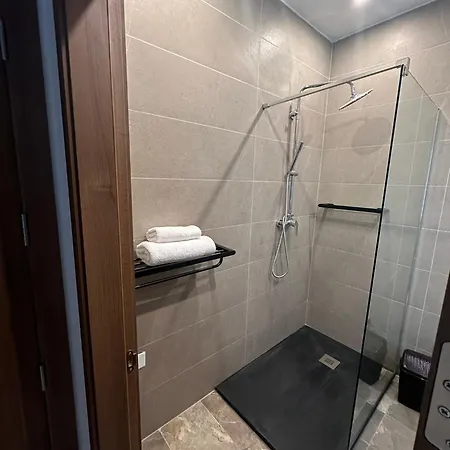 Couette-café La Bella 3*