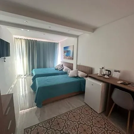 La Bella Couette-café San Ġiljan