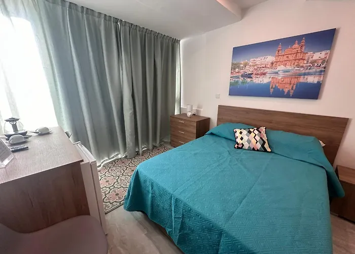 Panzió La Bella San Ġiljan